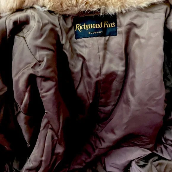 Real fur. - Picture 2 of 2